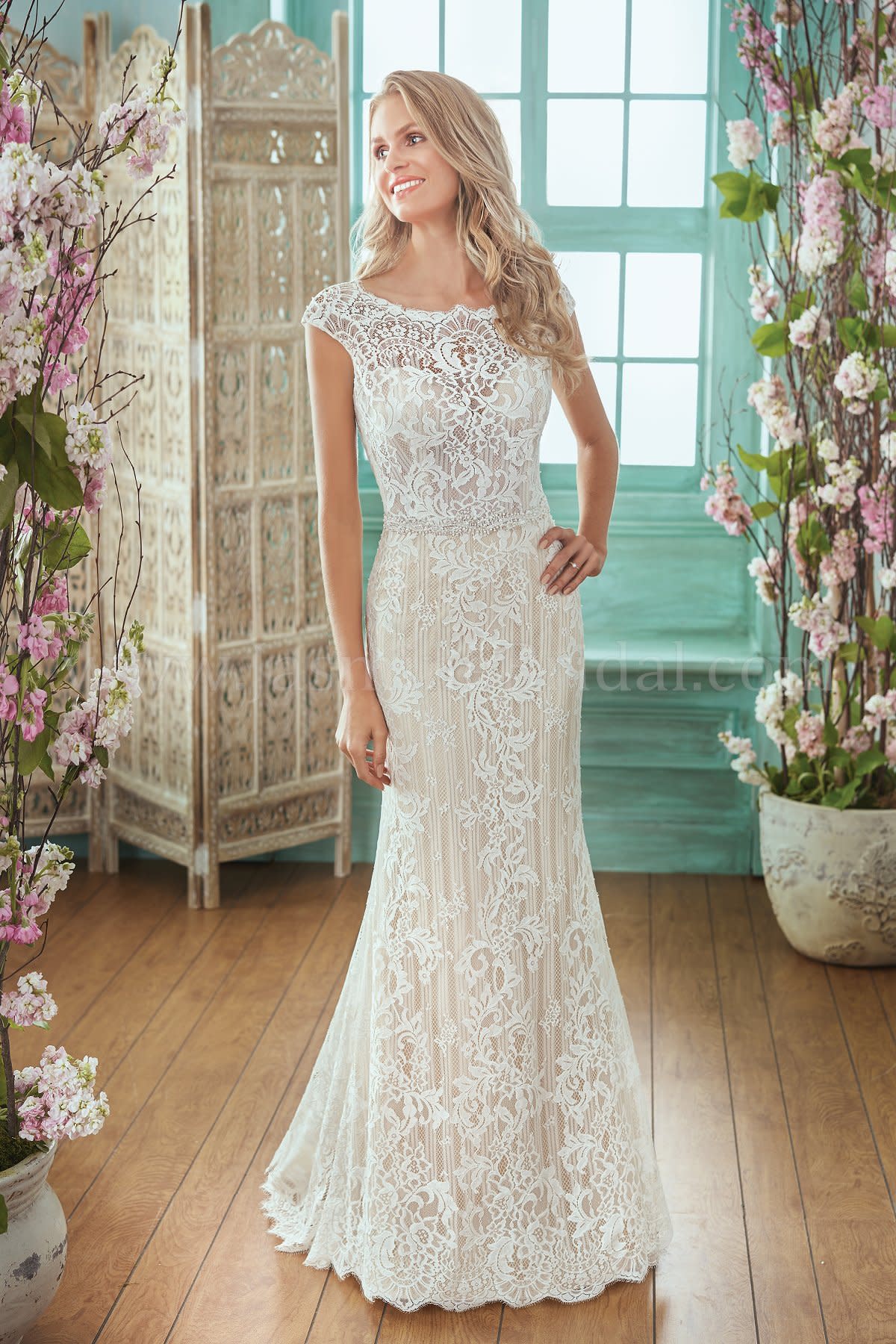 NEW ARRIVALS | Anne Barge + Pronovias + MORE. Desktop Image
