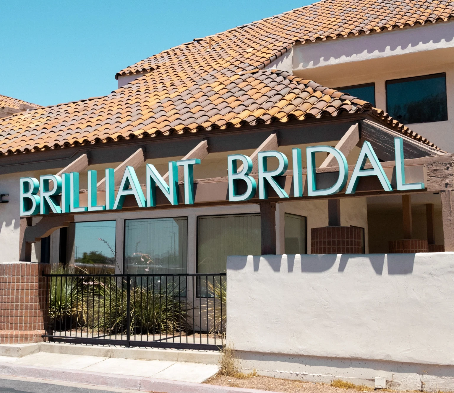 Photo of Brilliant Bridal Las Vegas showroom interior