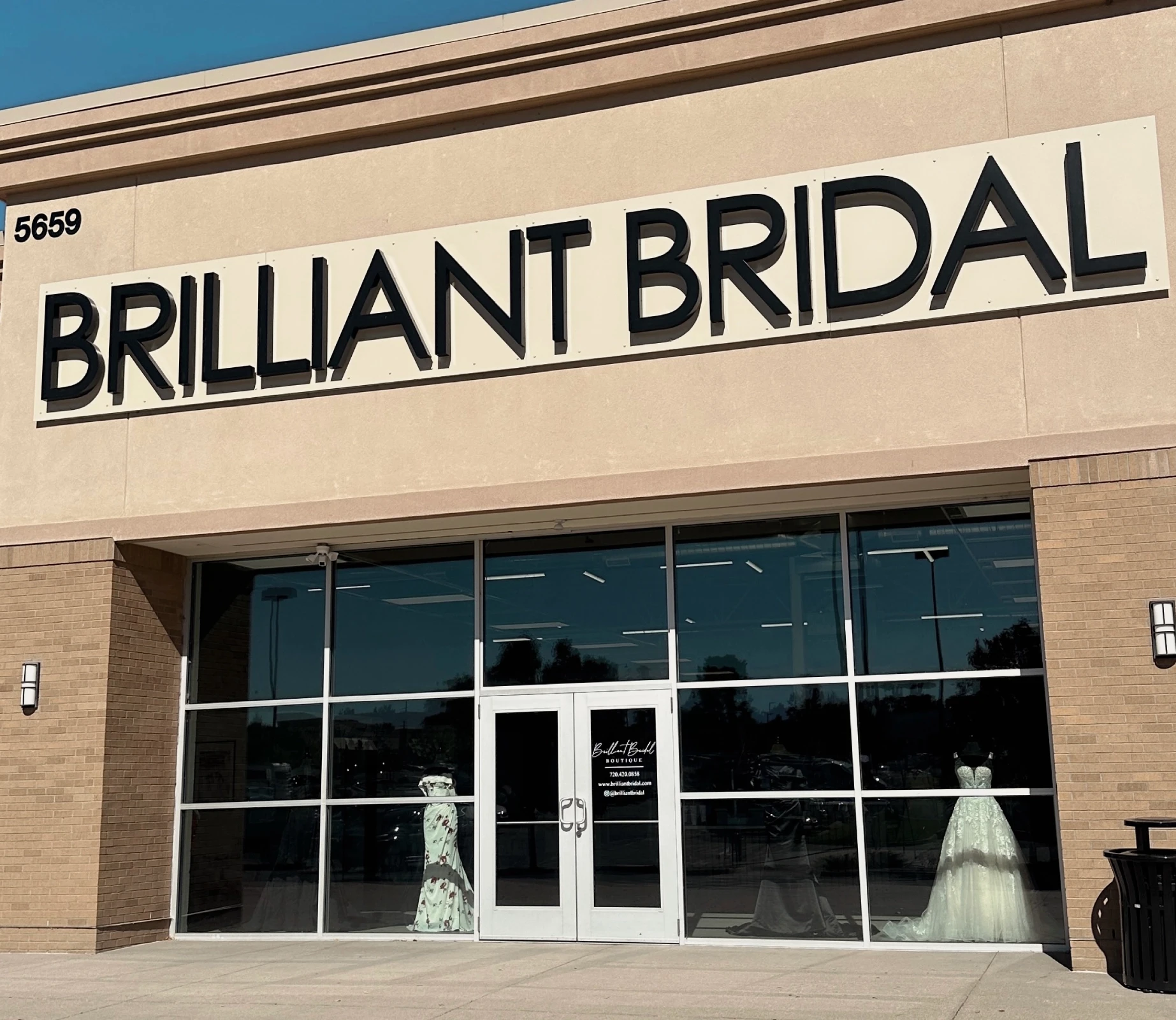 Photo of Brilliant Bridal Denver showroom interior