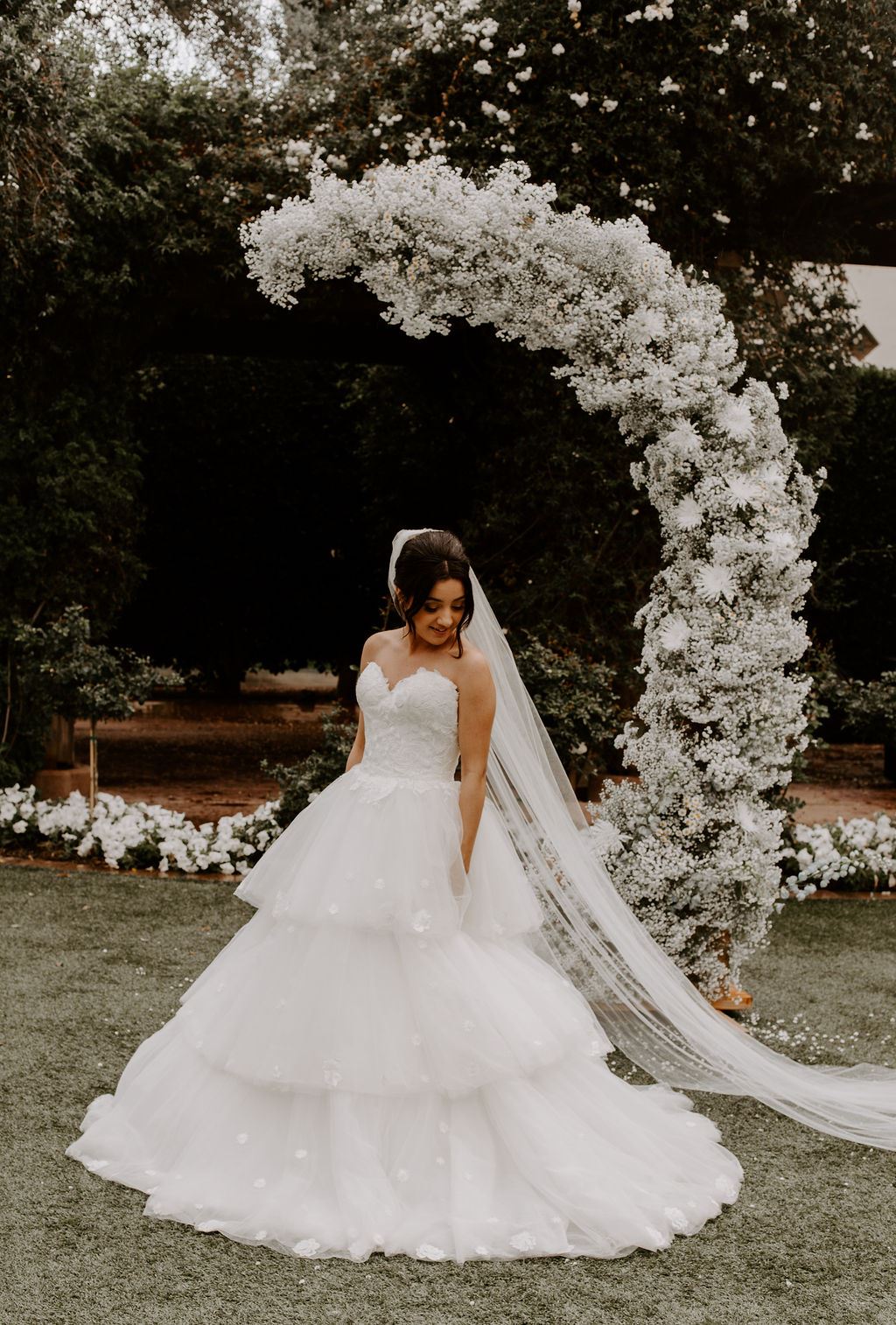 TO THE MOON &amp; BACK | STYLED SHOOT. Desktop Image