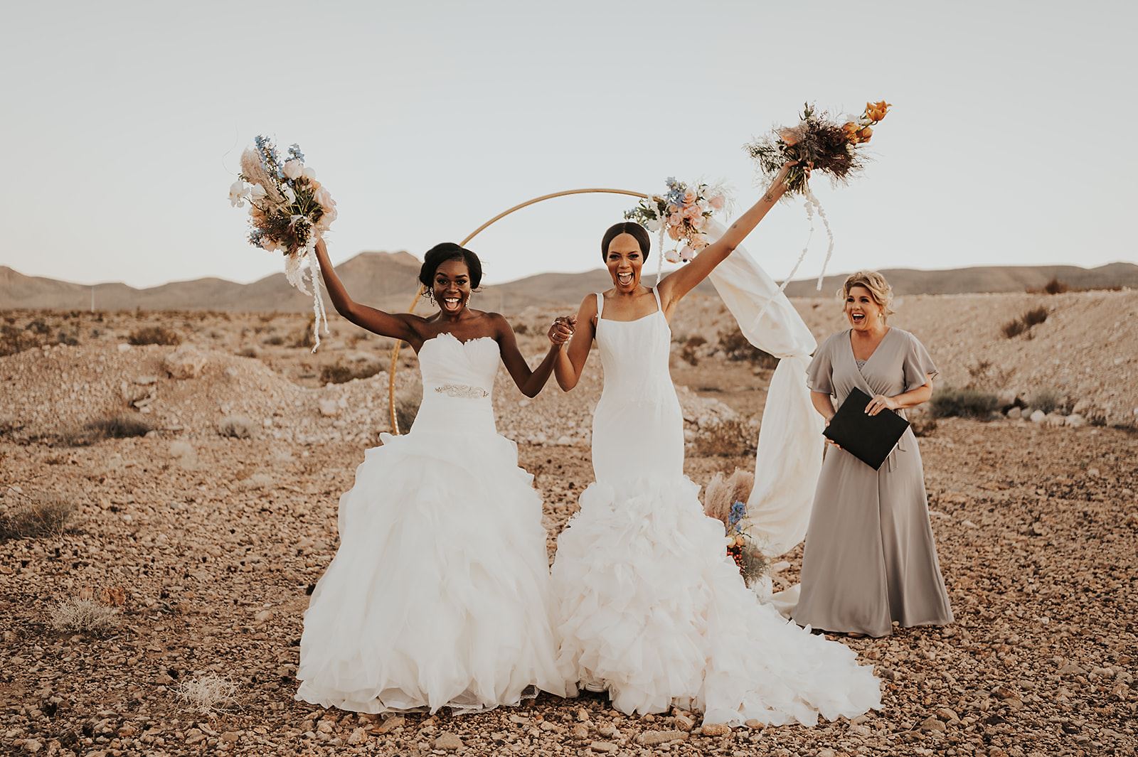 Mountain&#39;s Edge | Las Vegas Styled Shoot. Desktop Image