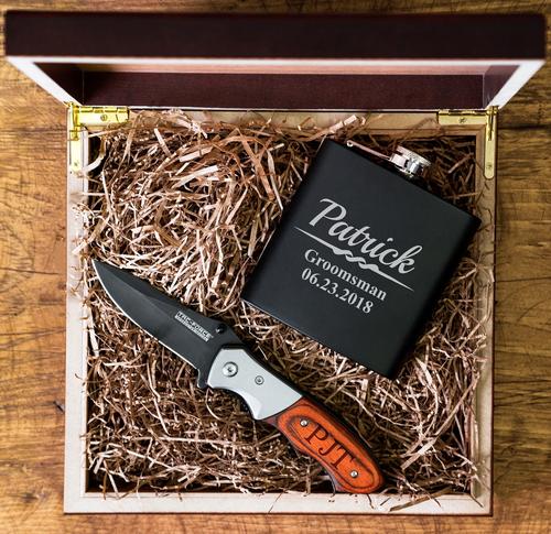 engraved-knife-flask-groomsmen-gifts_500x.jpg