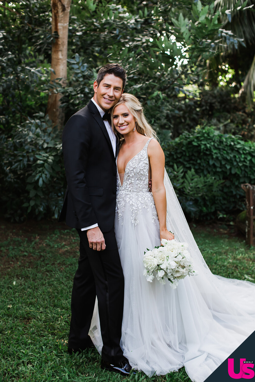 Arie-Luyendyk-Jr.-and-Lauren-Burnham-Wedding-12.jpg
