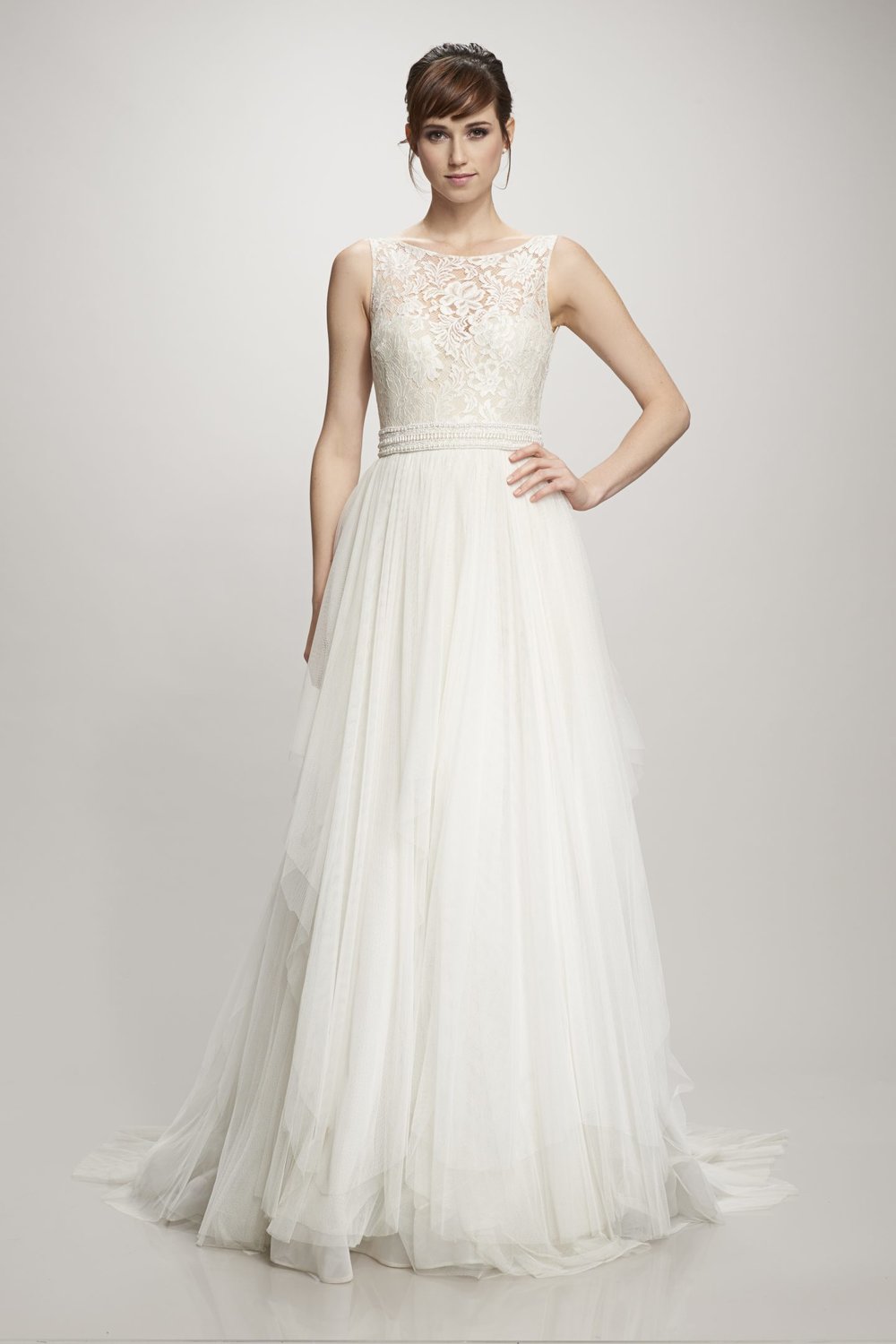 Theia 890200 Ivory  Retail Price $2000 | Our Price $1400