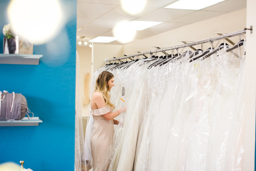 2018-08-26-POPPYSEEDPHOTOGRAPHY-BrillantBridal-23.jpg