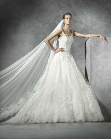 Pronovias Presen.jpg
