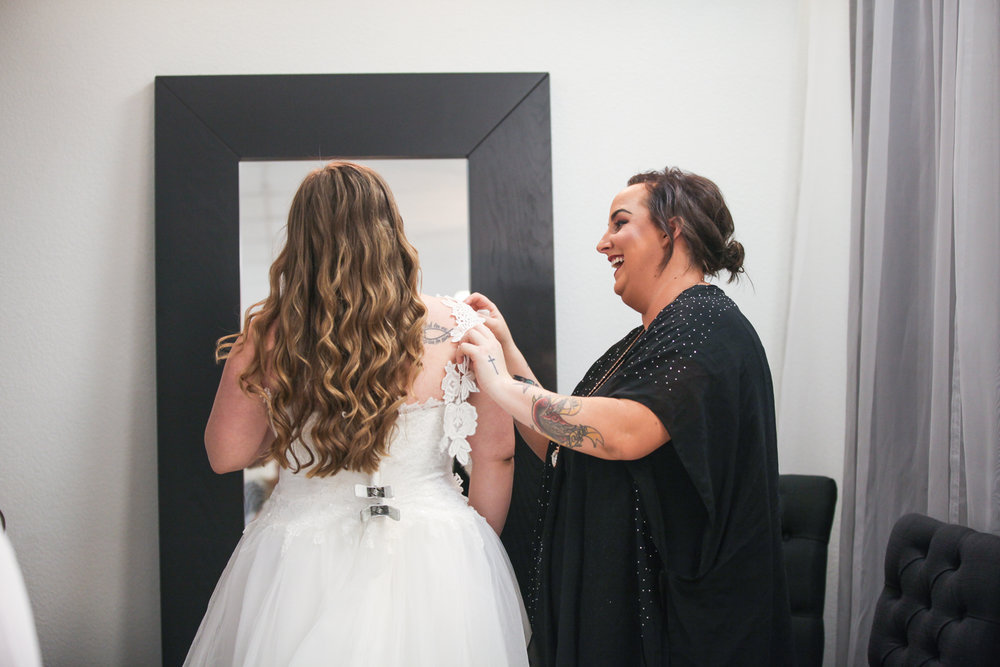 What to Expect in Your Bridal Appointment. Desktop Image