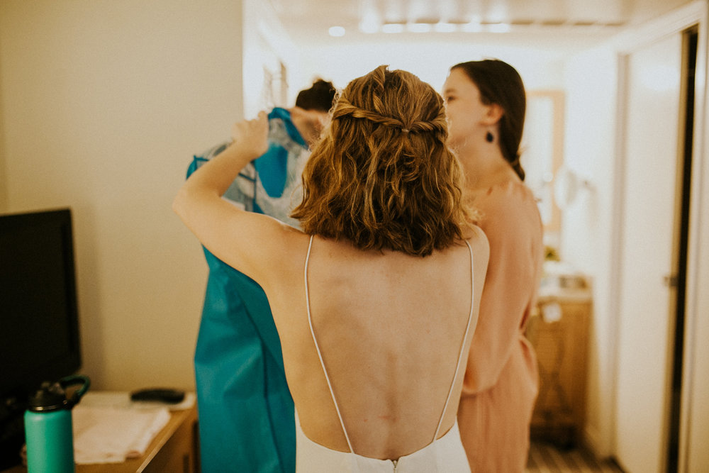 Getting Ready-0231 copy.jpg