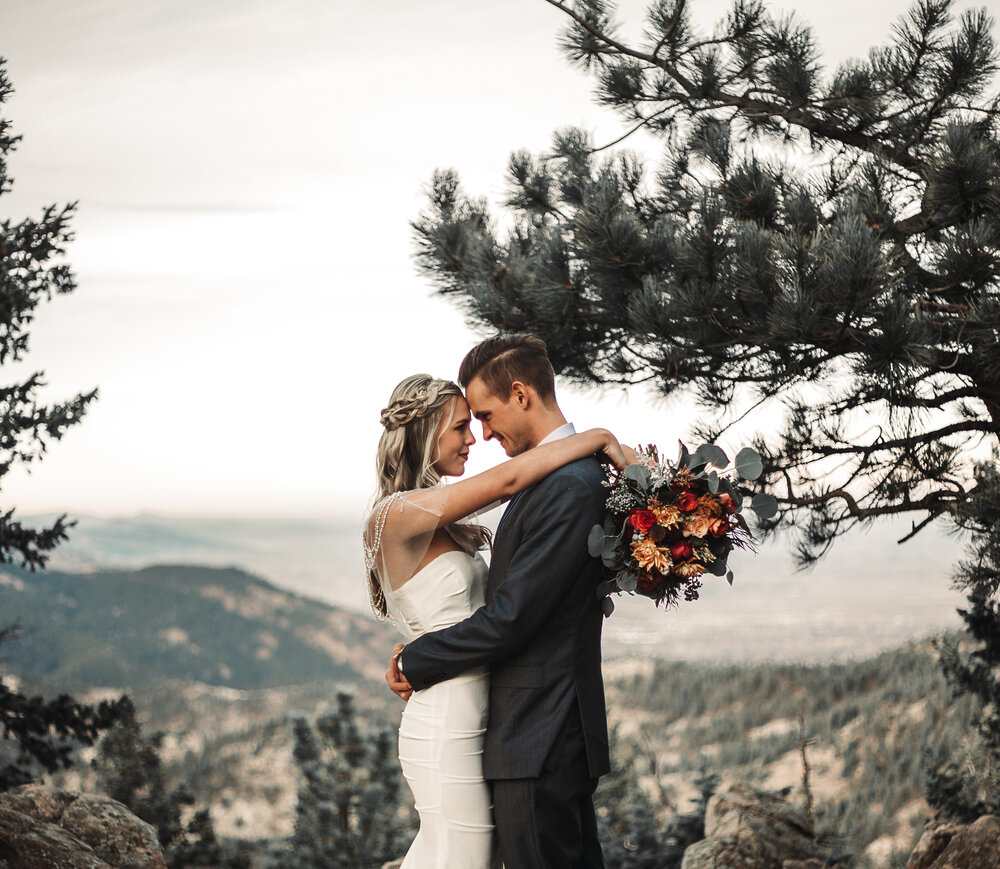Lost Gulch Overlook | Styled Shoot. Desktop Image