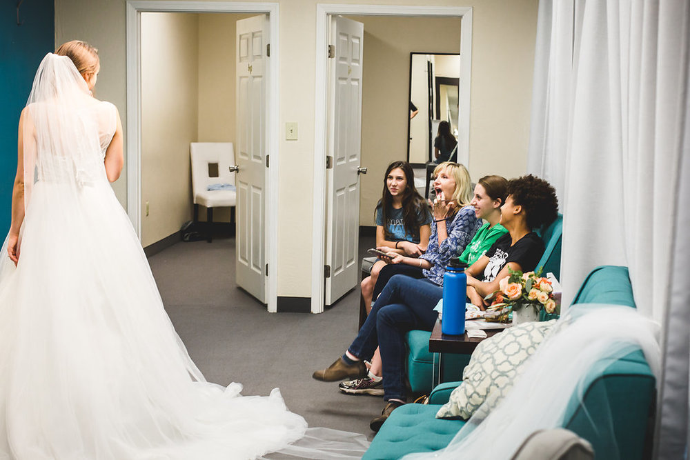 2018-08-26-POPPYSEEDPHOTOGRAPHY-BrillantBridal-42.jpg