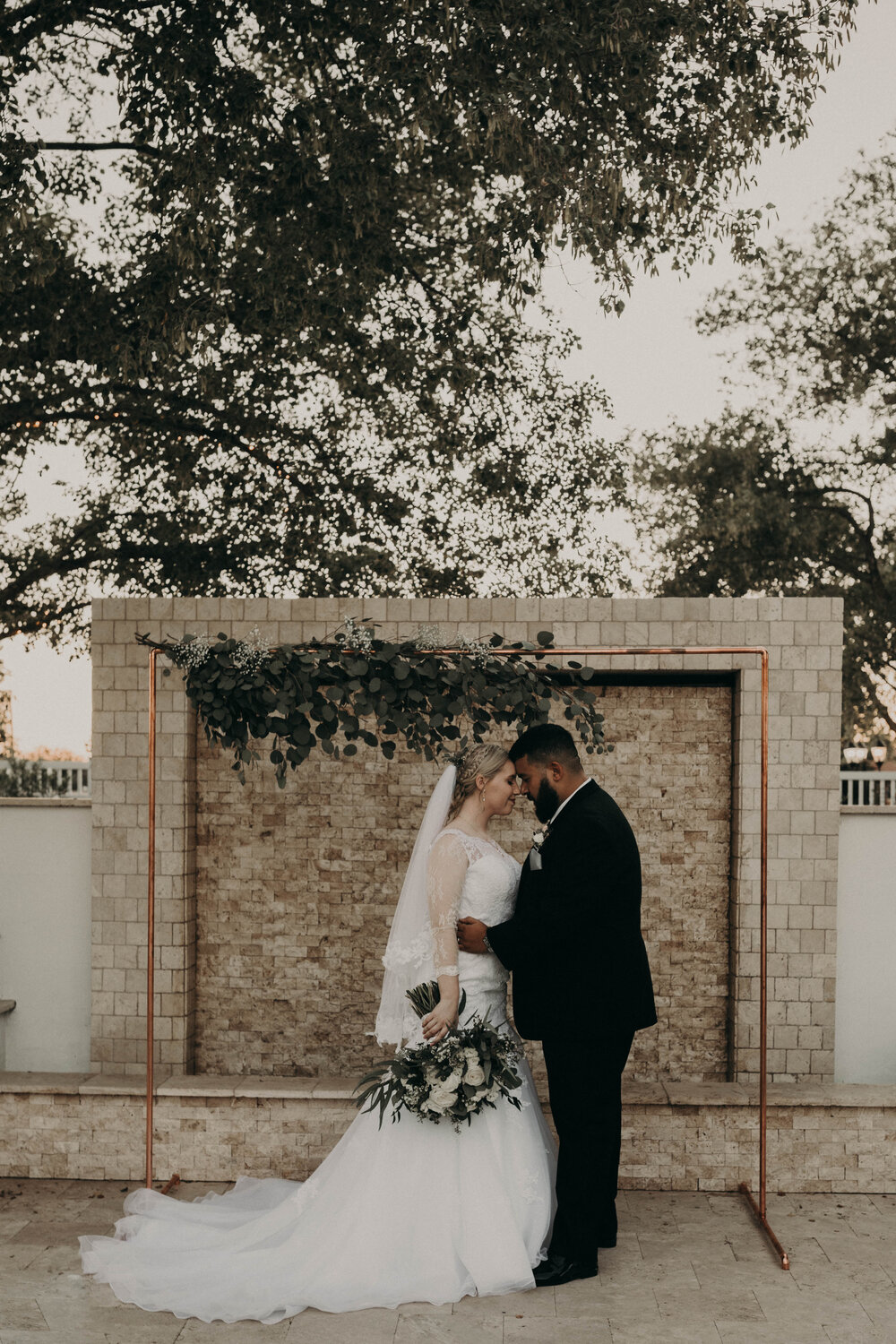 Our Brilliant Bride Hanna | Lindsay Grove. Desktop Image