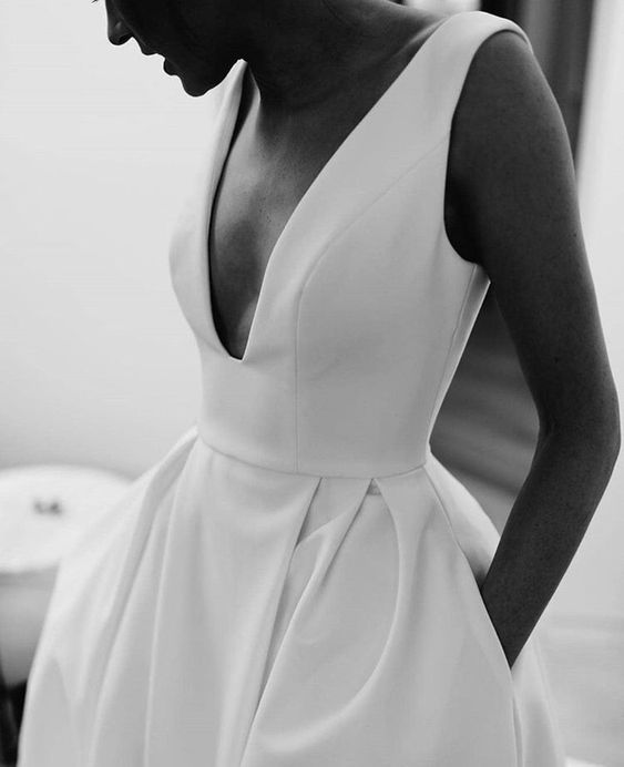 wedding dress with pockets.jpg