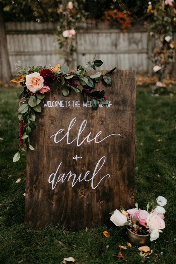Spring Wedding DIY Projects. Desktop Image