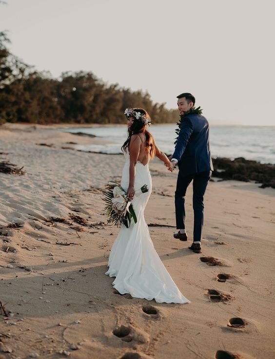 beach wedding.jpg