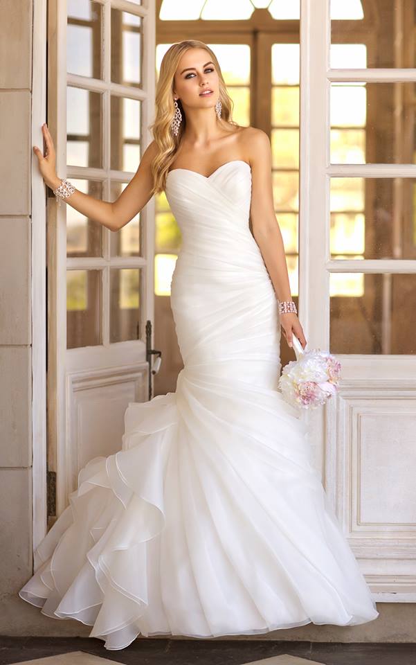 Stella York 5835.jpg