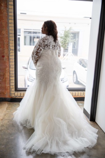 Pronovias Evette #3 thumbnail