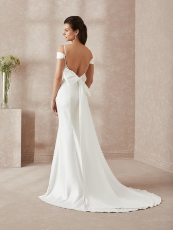 Adrianna Papell Platinum Style #31167 #1 thumbnail