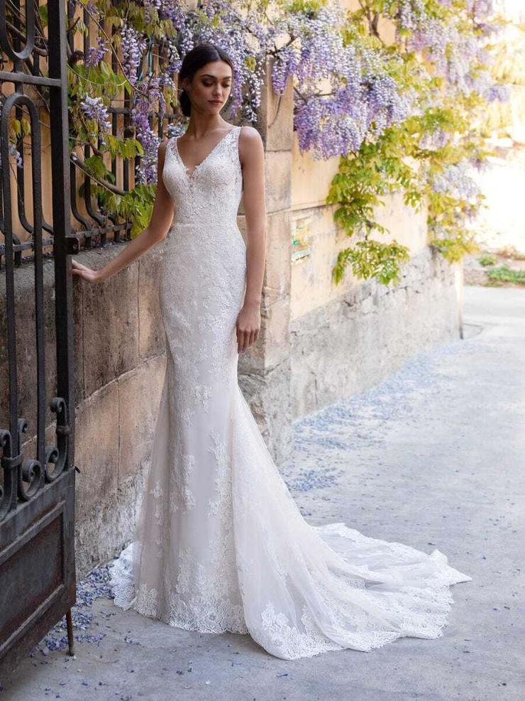 Pronovias Tarvos Default Thumbnail Image