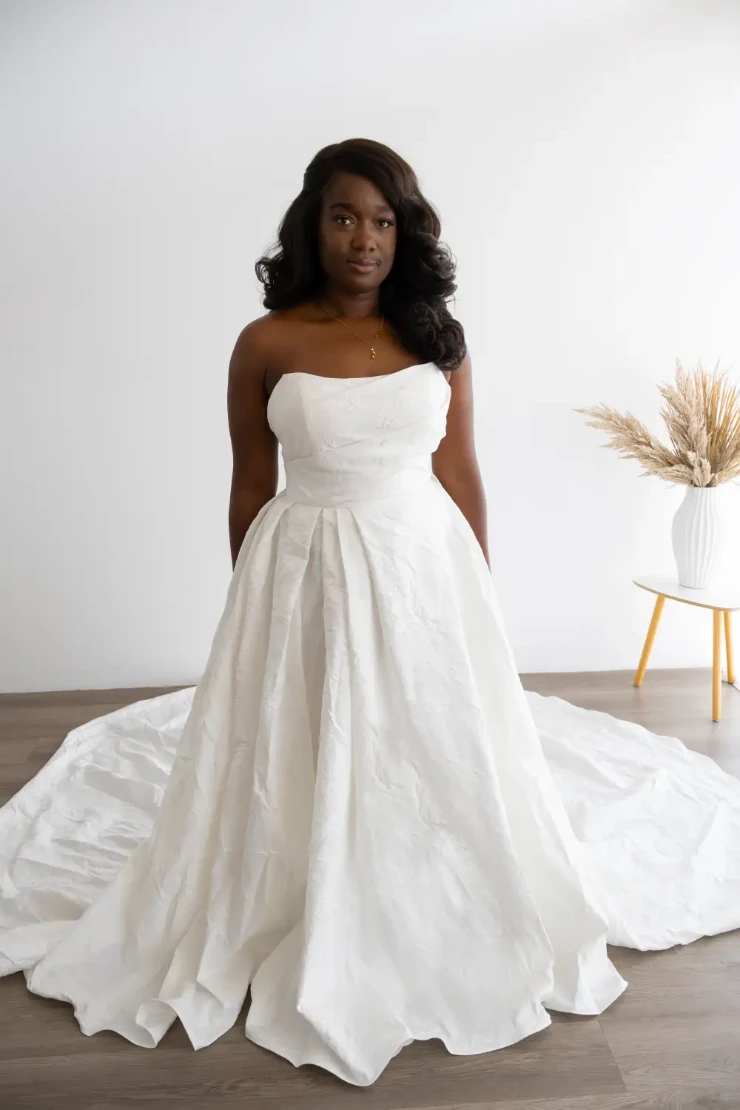Private Collection Angie Ivory Brocade Default Thumbnail Image